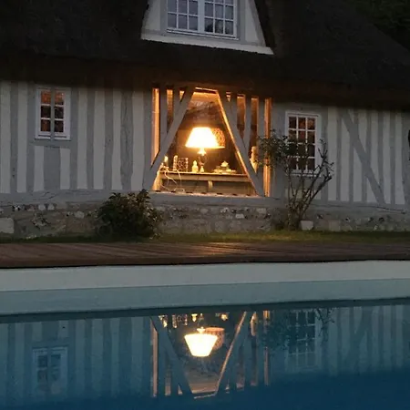 Les 2 Chaumieres Piscine & Honfleur בית נופש *
