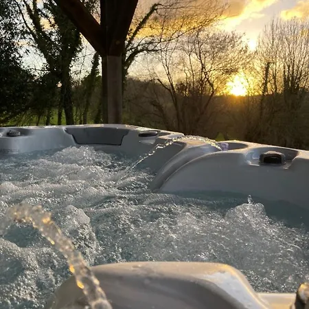 Holiday home Les 2 Chaumieres Piscine &
