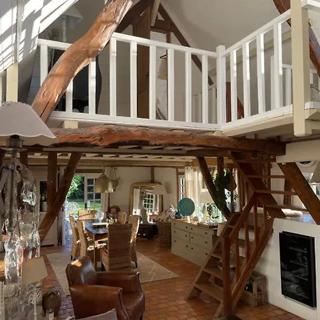 בית נופש Les 2 Chaumieres Piscine & Honfleur