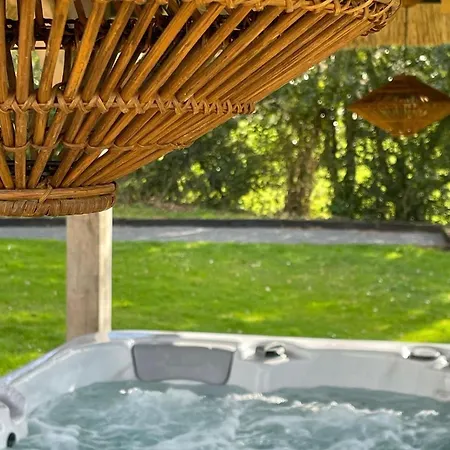 Les 2 Chaumieres Piscine & Honfleur