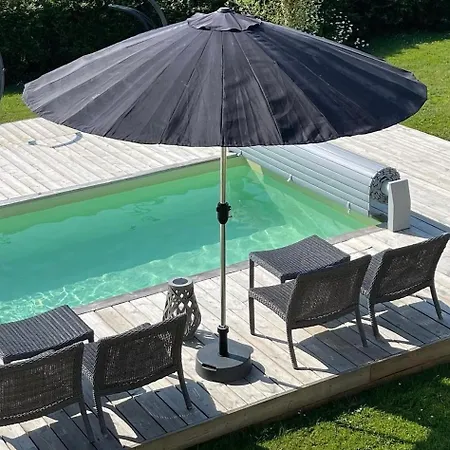Holiday home Les 2 Chaumieres Piscine & *