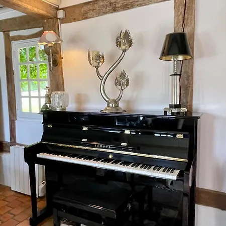 Les 2 Chaumieres Piscine & Honfleur *