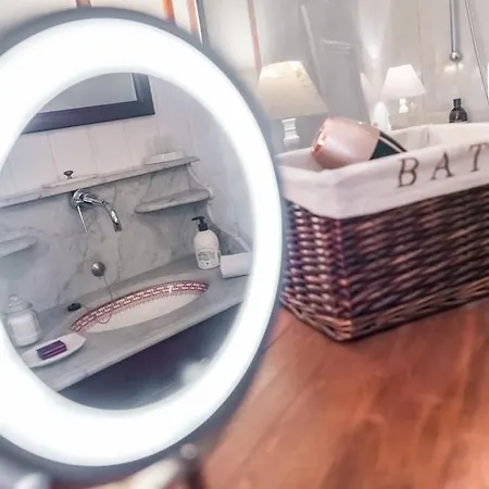 בית נופש Les 2 Chaumieres Piscine & Honfleur