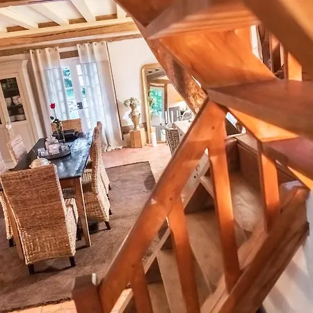 Les 2 Chaumieres Piscine & Honfleur * Ablon