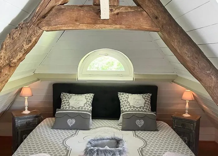 Les 2 Chaumieres Piscine & Honfleur Дом отдыха