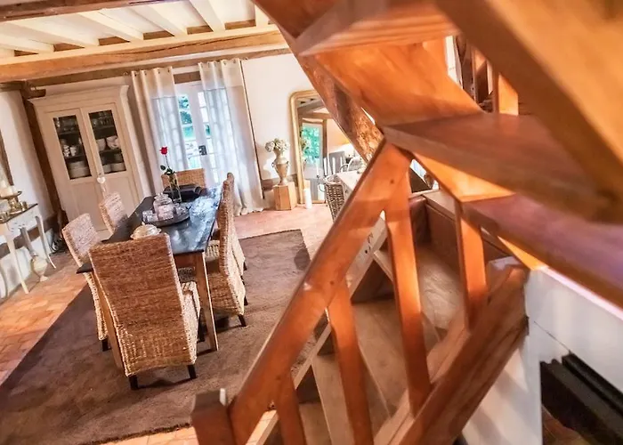 Les 2 Chaumieres Piscine & Honfleur * Ablon